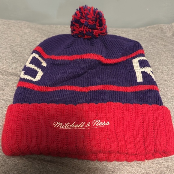MITHCHELL & NESS TORONTO RAPTORS CUFFED POM BEANIE - Picture 2 of 3